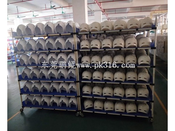 頭盔自動自動噴漆線