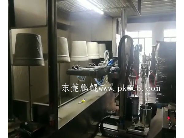 自動(dòng)噴漆線